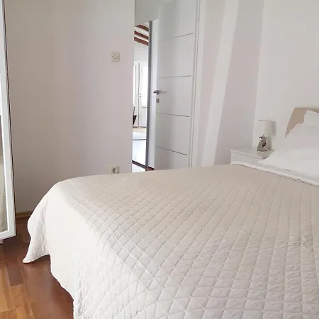 Apartamento Emi